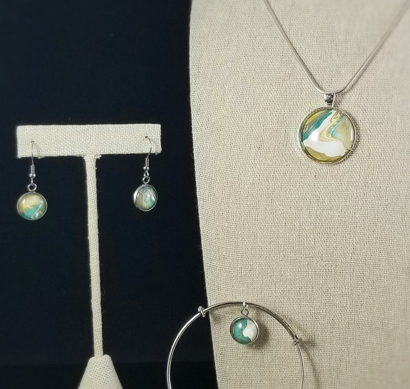 Green Mountain - Necklace & Earring Set.